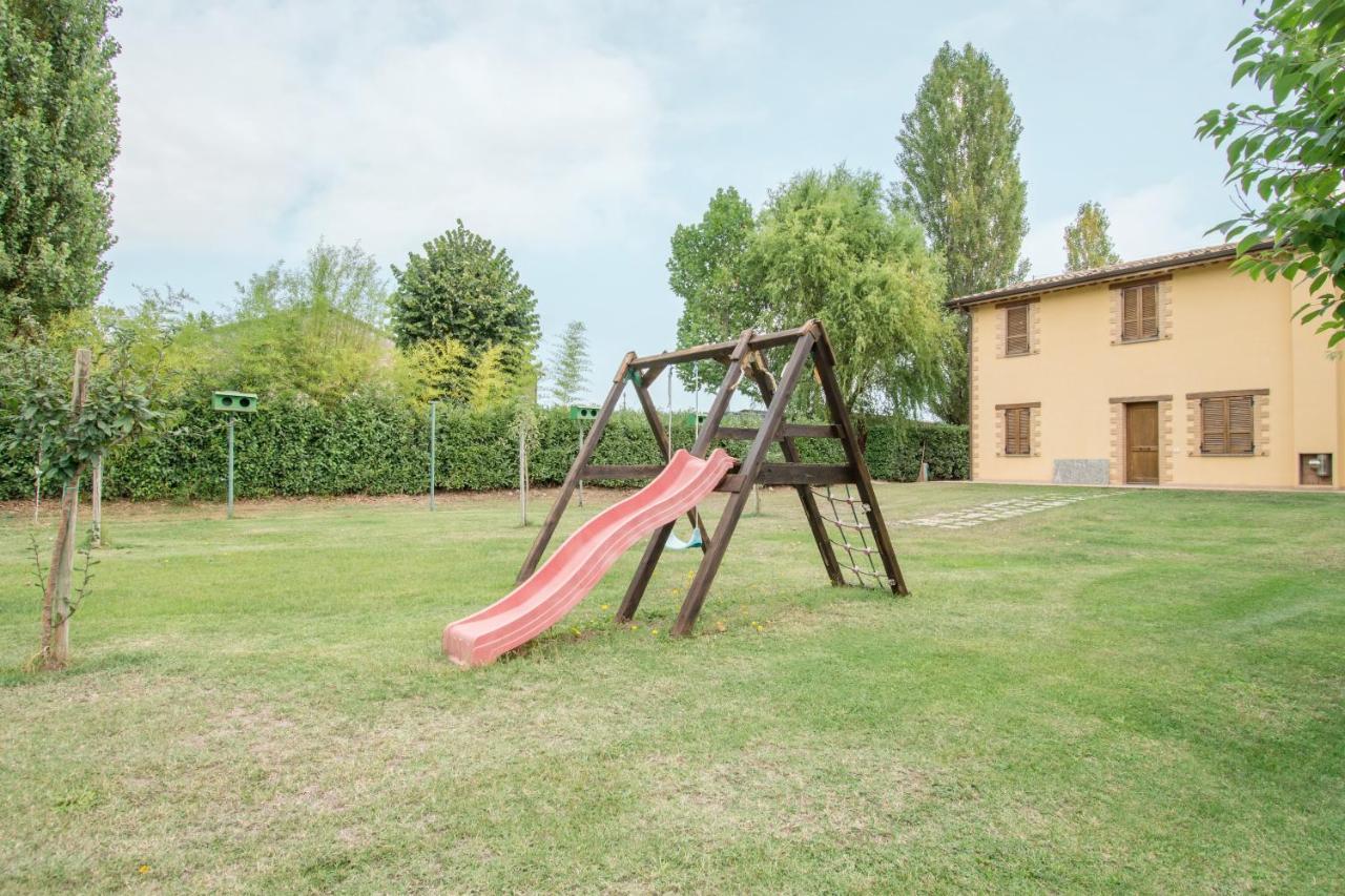 Casa Vacanze Vecchio Granaio Magione Ngoại thất bức ảnh