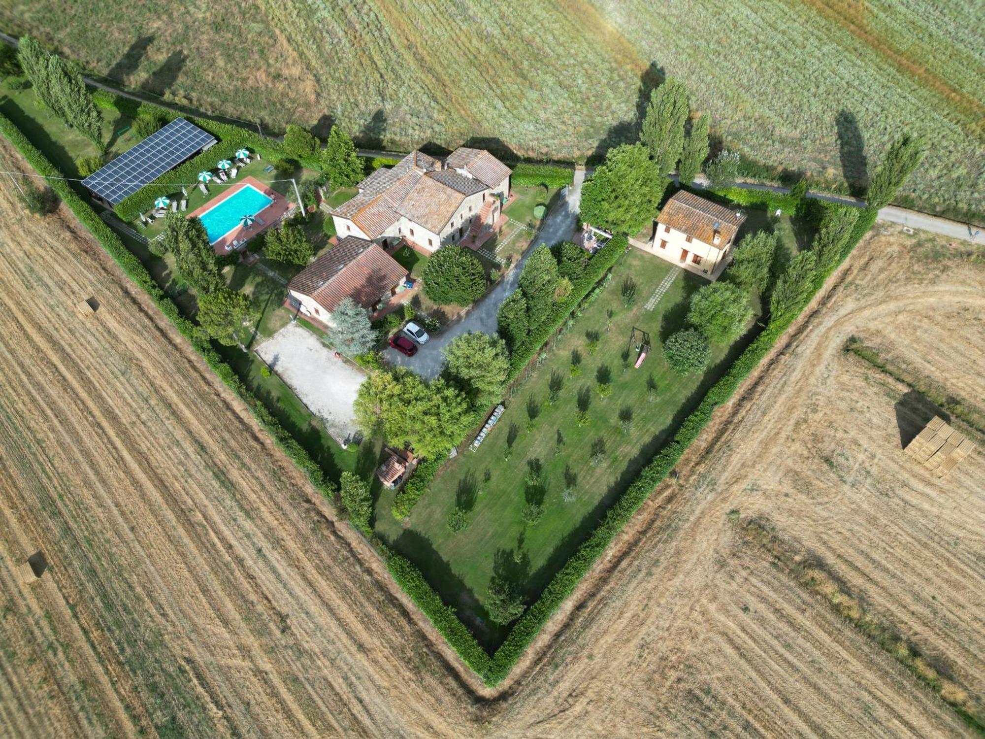 Casa Vacanze Vecchio Granaio Magione Ngoại thất bức ảnh