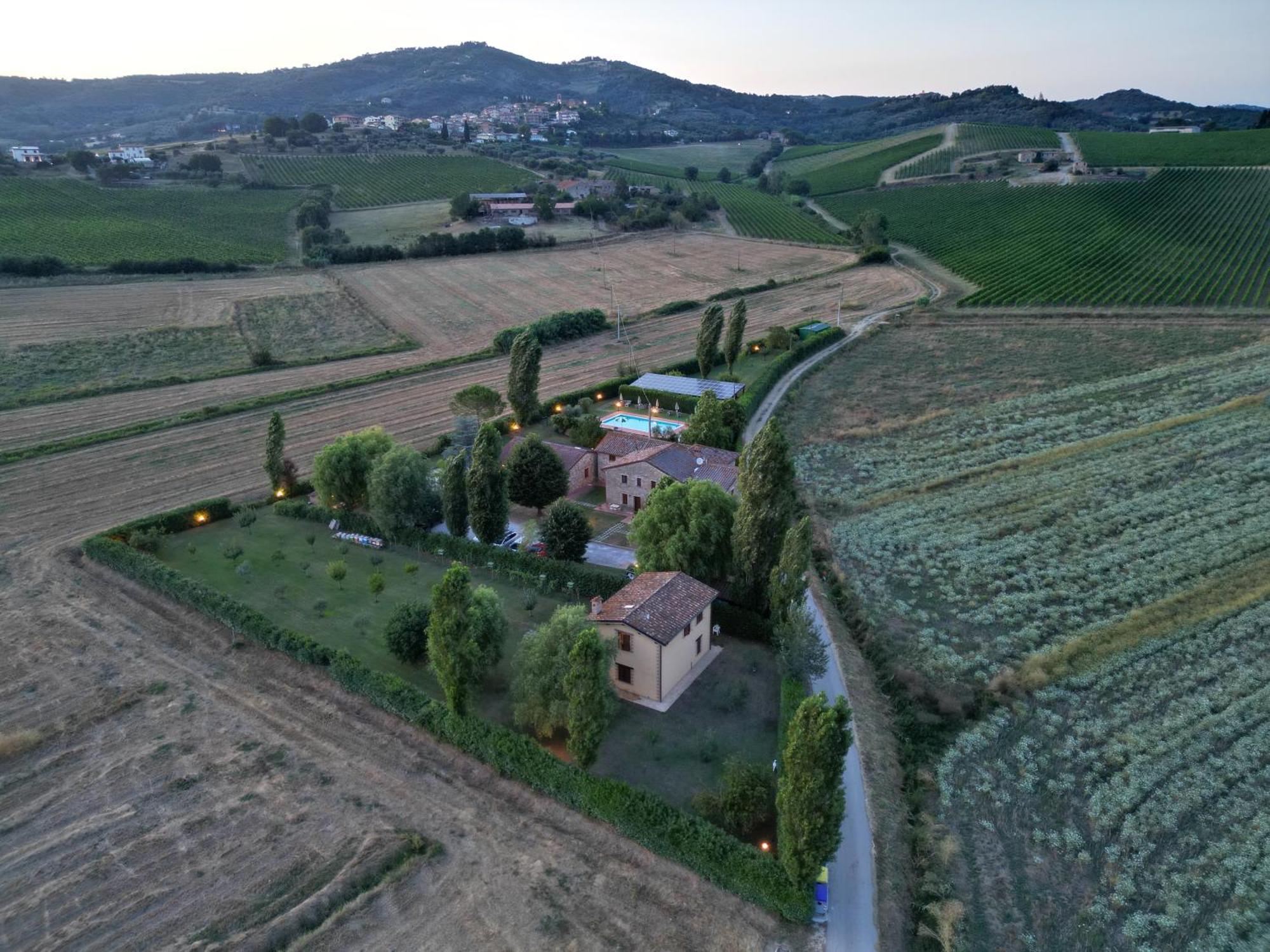 Casa Vacanze Vecchio Granaio Magione Ngoại thất bức ảnh