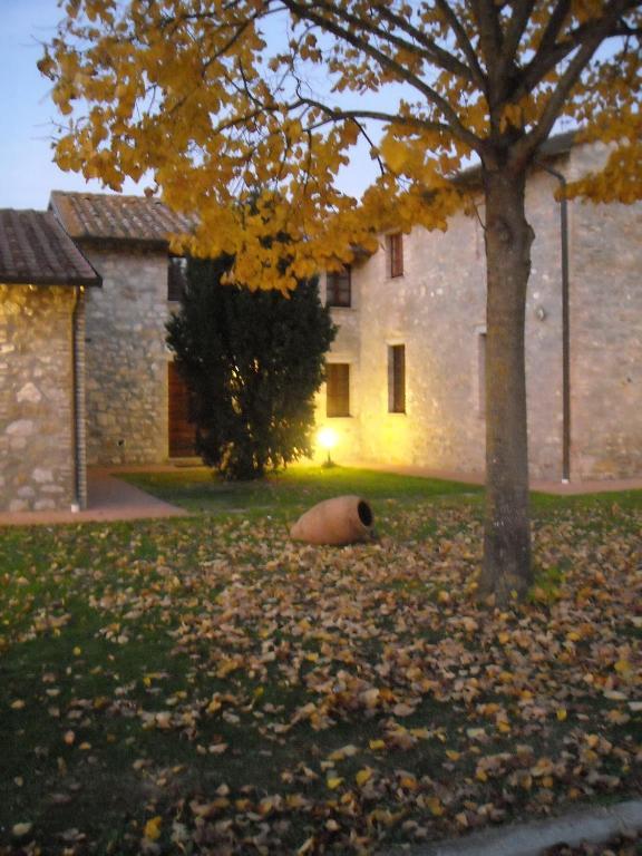 Casa Vacanze Vecchio Granaio Magione Ngoại thất bức ảnh