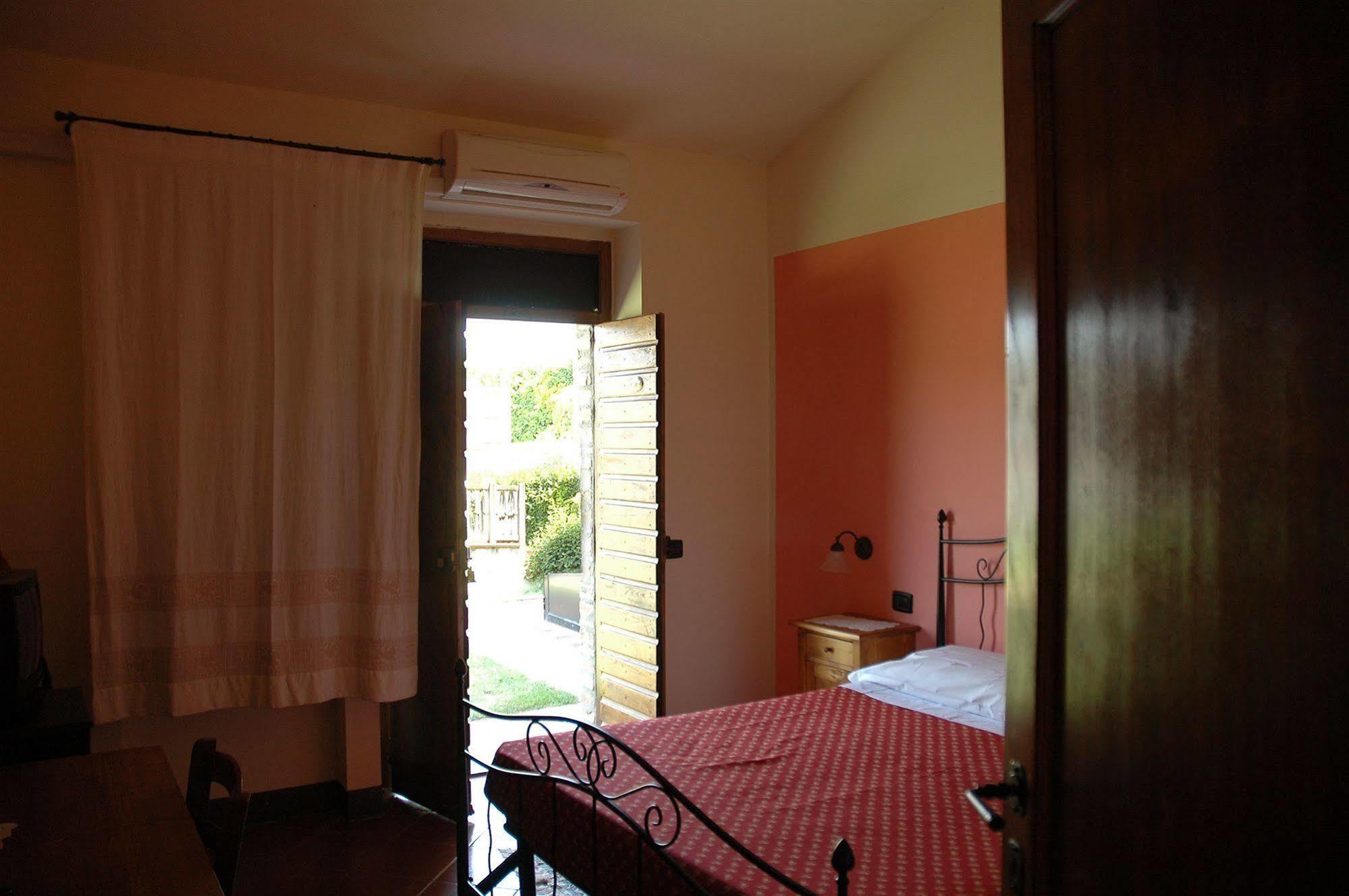 Casa Vacanze Vecchio Granaio Magione Ngoại thất bức ảnh